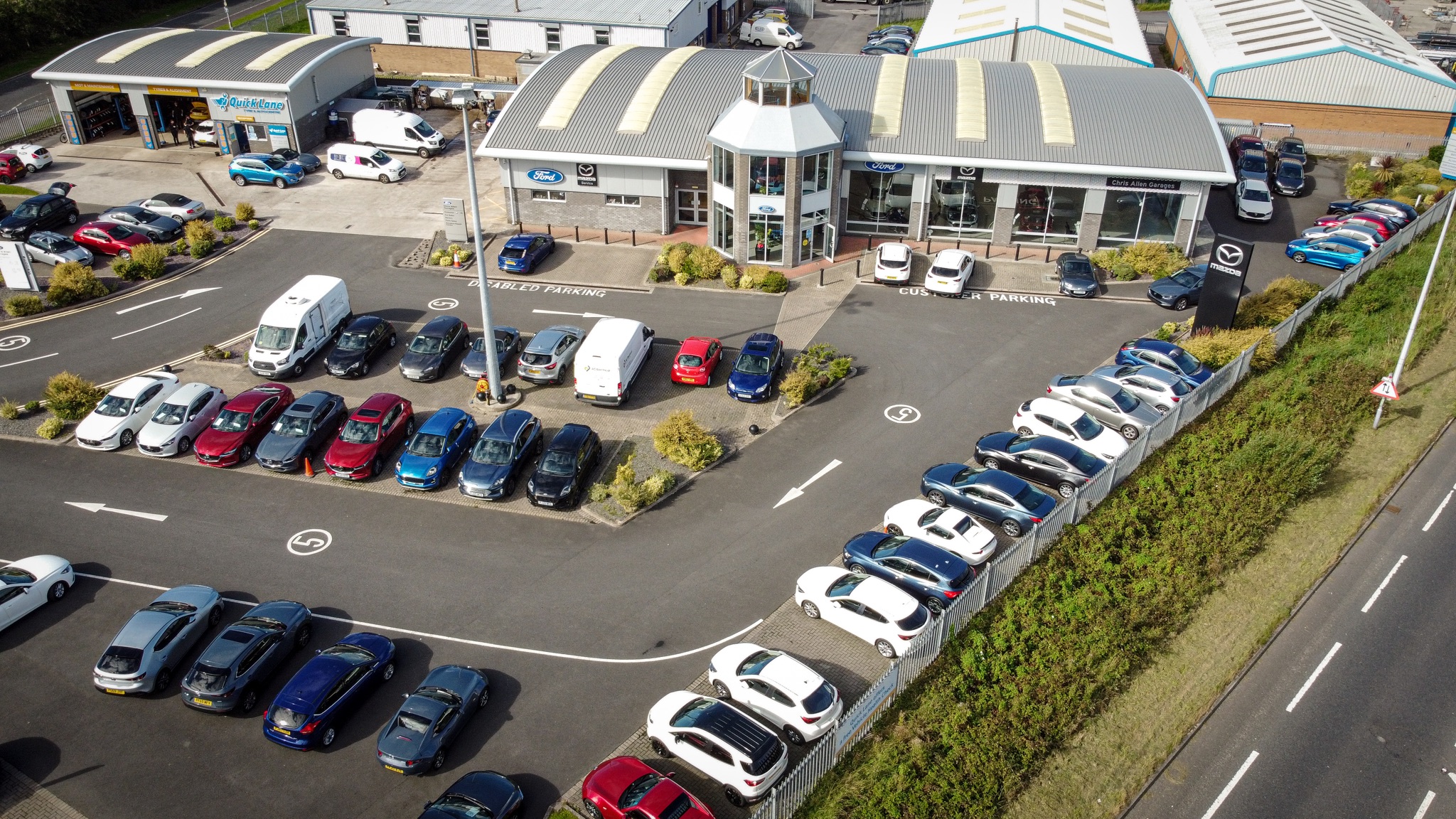 Chris Allen Garages (PoultonleFylde) Car dealership in PoultonLe